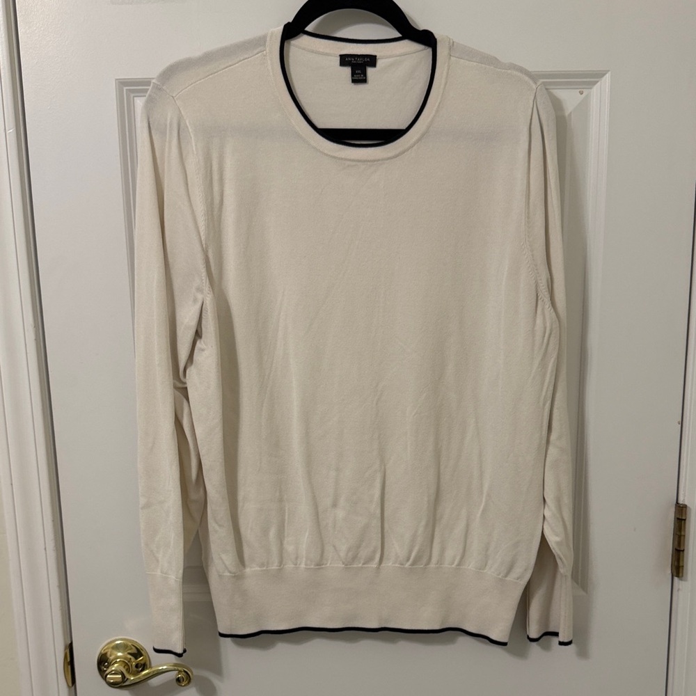 Ann Taylor White Crewneck Sweater Black Trim XXL